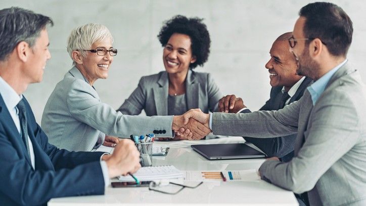 Checklist: What to Look for in an AI Redline Solution